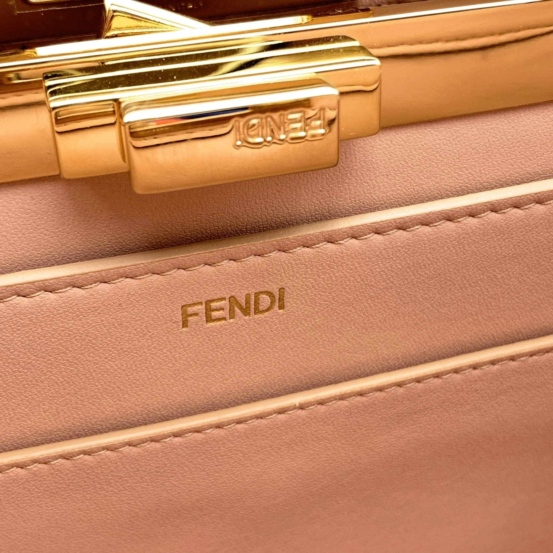 Fendi Pink Leather Peekaboo ISeeU Medium Top Handle Satchel