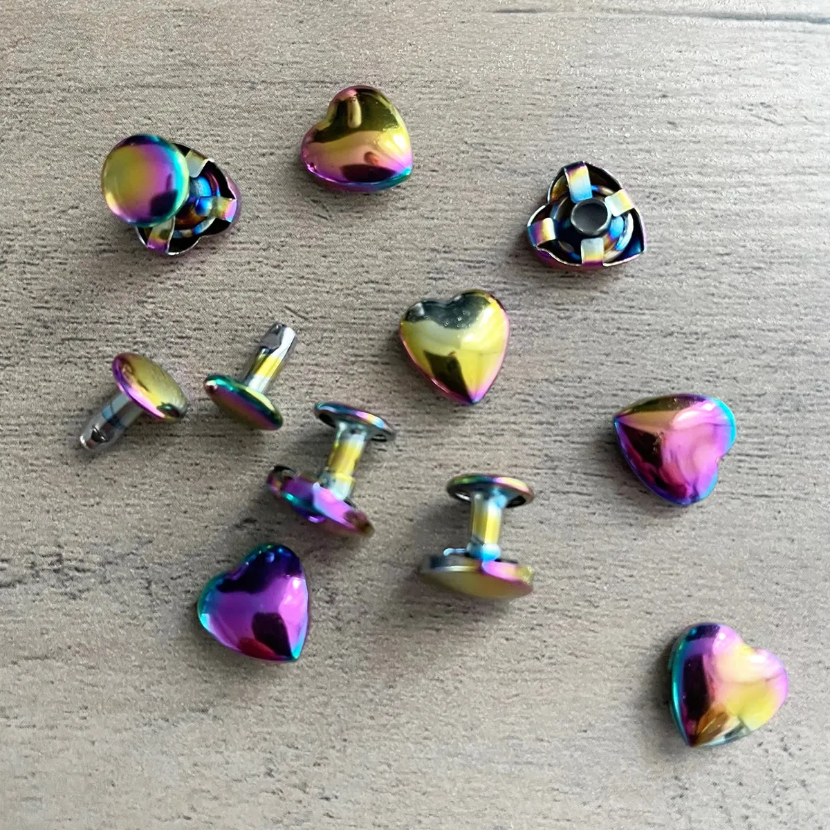 Heart Rivets 8mm