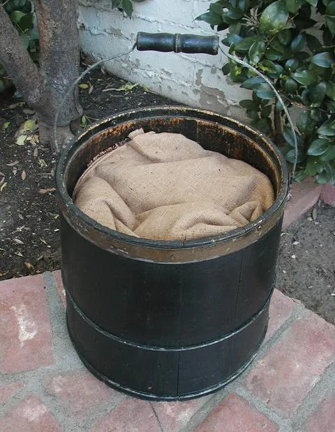 Primitive Staved Bucket Black Paint with Gourds Fabulous for Halloween