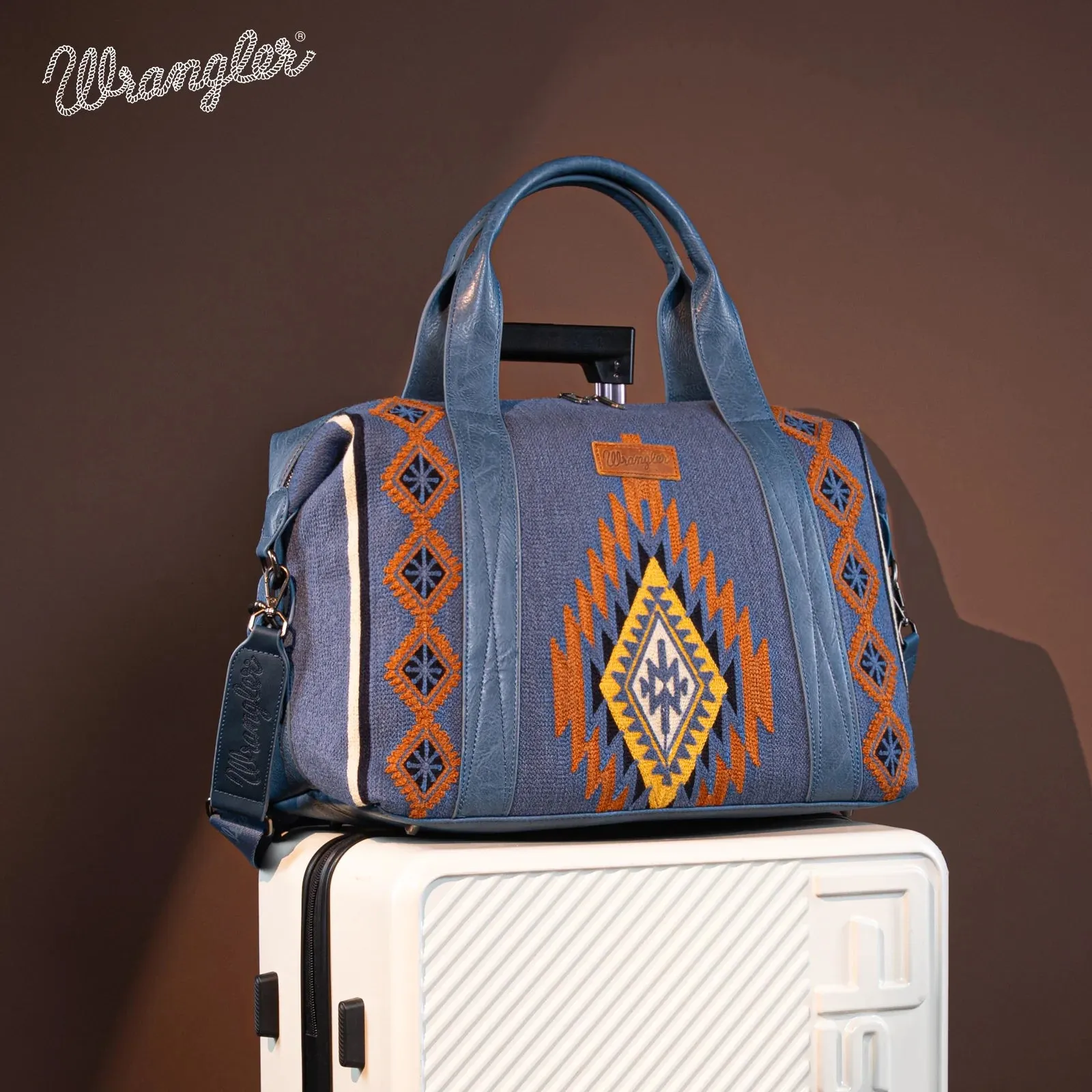 WG174-5110 Wrangler Southwestern Print Duffle Bag In Hot Pink Or Jean